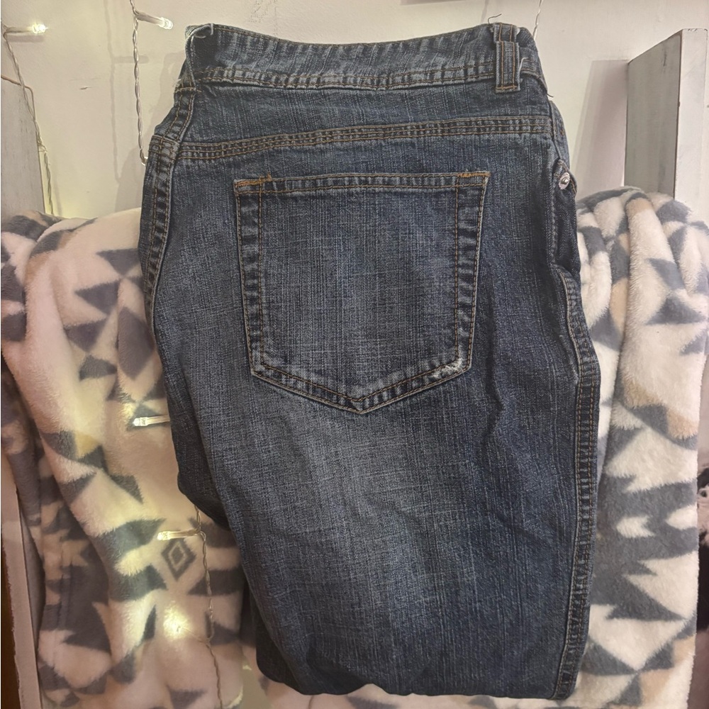 LONDONJEAN Classic Blue Denim Jeans